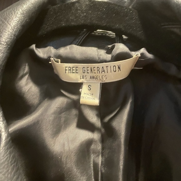 Star Studded Mercury cropped Jacket - Picture 2 of 6